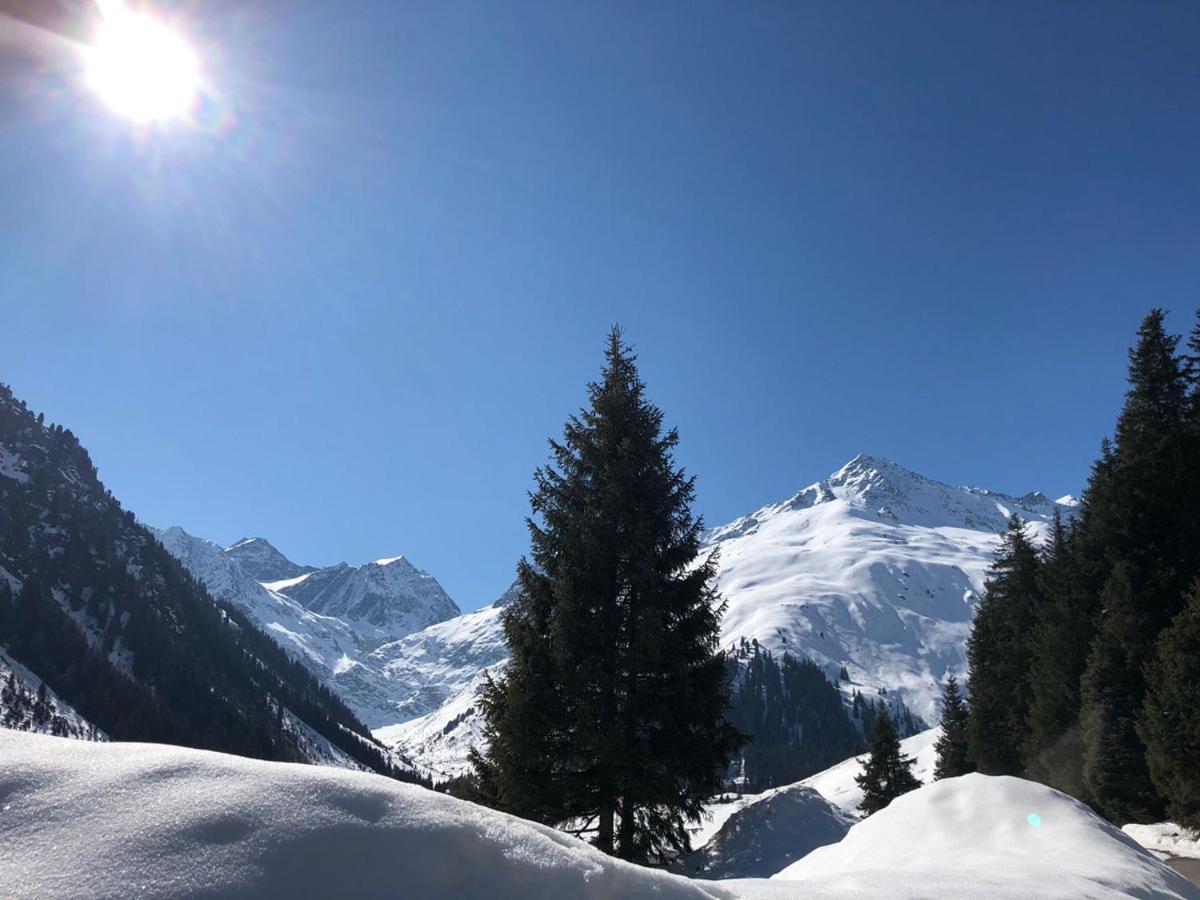 Piz-Hotel Sankt Leonhard im Pitztal Exterior foto